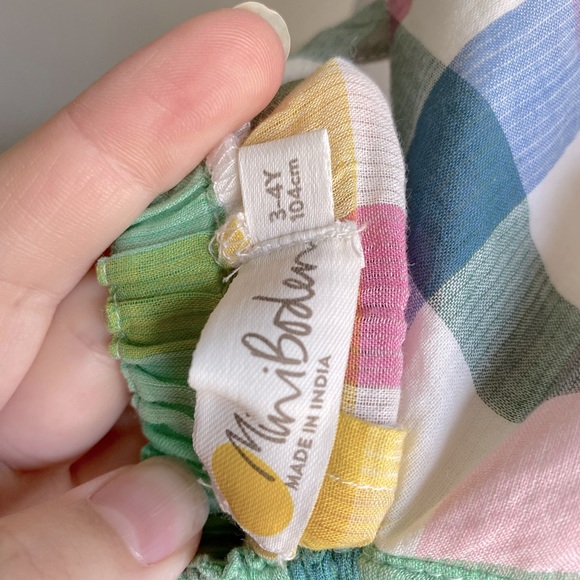Mini Boden light weight summer top 3-4T - Picture 3 of 3